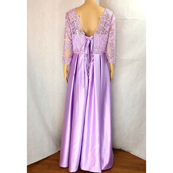 New Mother of the Bride (12) Lilac Satin and Embroidered 3/4 Sleeve Maxi Dress - Picture 5 of 10